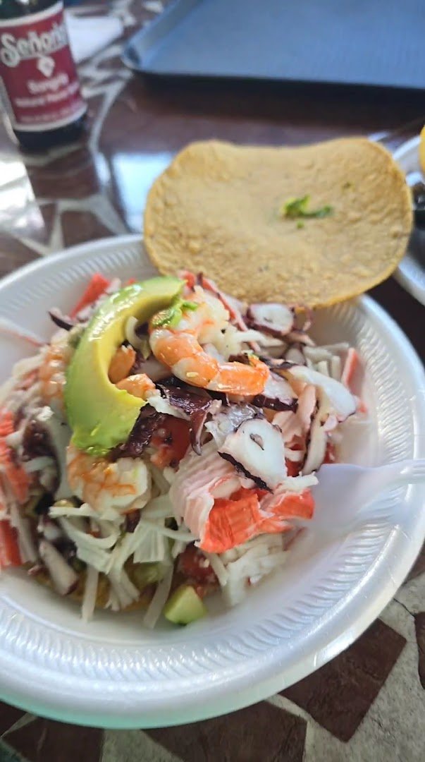 Tostadas and ceviche served for dine-in.